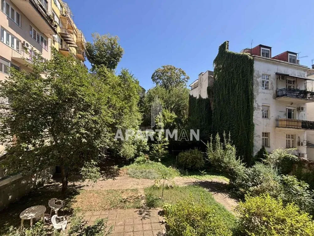 Sale, three bedroom apartment, 110m², Cvetni Trg, Vračar Sve Podlokacije