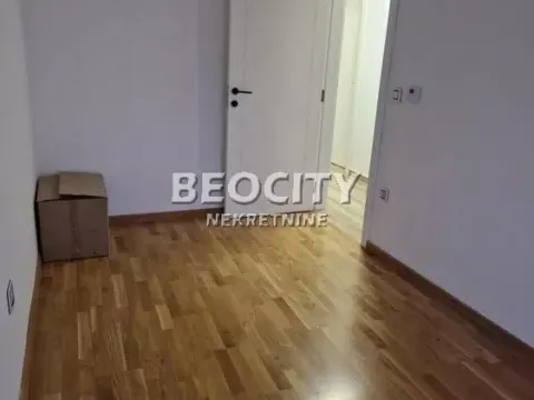 Prodaja, četvorosoban stan, 98m², Petrovaradin, Novi Sad - image 6