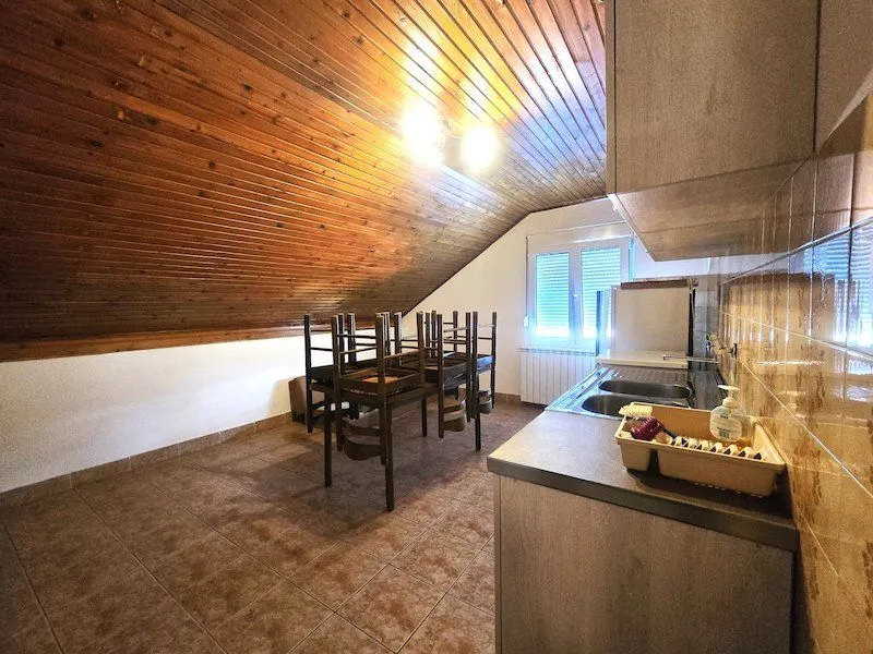 Prodaja, kuća, 300m², Zagorič, Podgorica