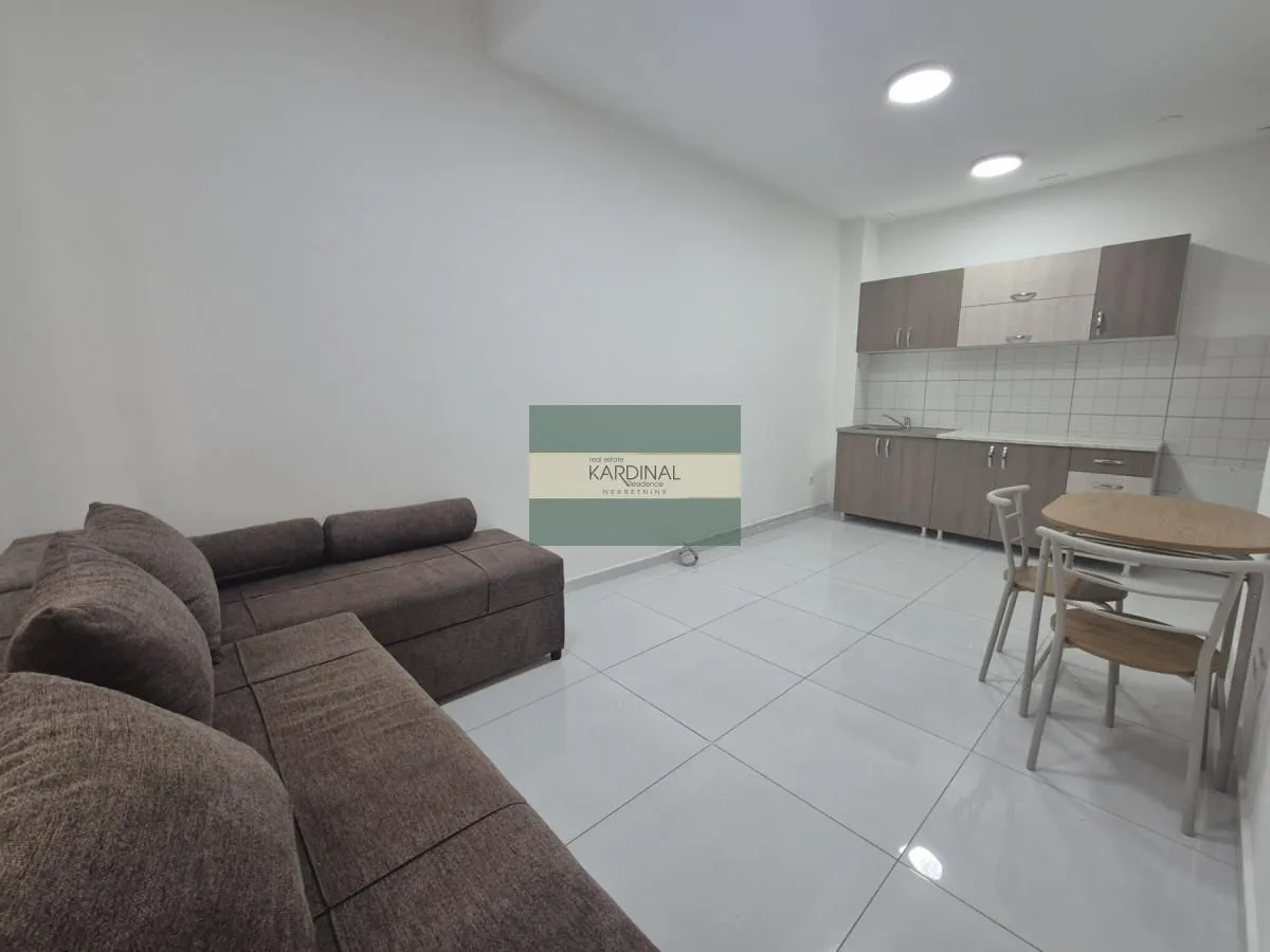 Prodaja, garsonjera, 24m², Pijaca, Jagodina