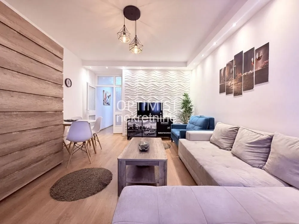 Rent, two bedroom apartment, 38m², Stari Grad, Beograd