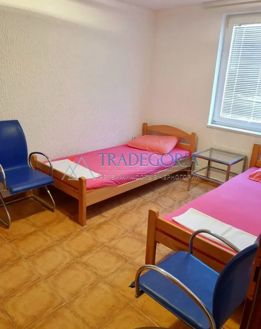 Prodaja, trosoban stan, 90m², Sutomore, Bar
