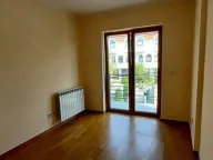 Izdavanje, četvorosoban stan, 115m², Savski Venac, Beograd - image 16