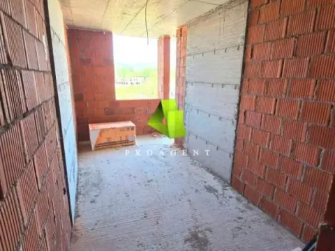 Sale, two bedroom apartment, 65m², Pantelej, Niš - image 3