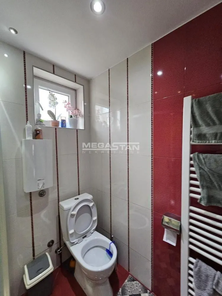 Prodaja, kuća, 214m², Zvezdarska Šuma, Zvezdara Sve Podlokacije