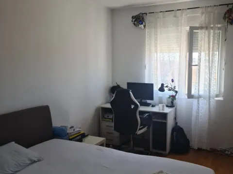 Prodaja, dvosoban stan, 69m², Stari Aerodrom, Podgorica - image 9