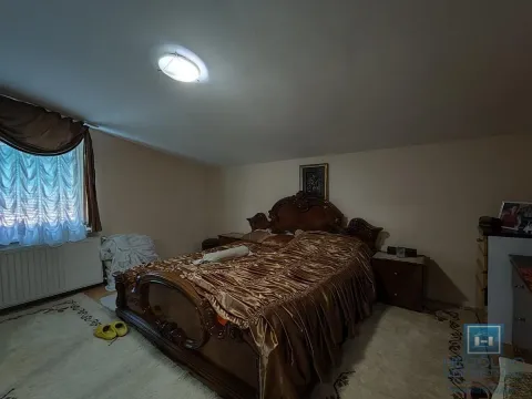 Prodaja, kuća, 203m², Jagodina, Srbija - image 9