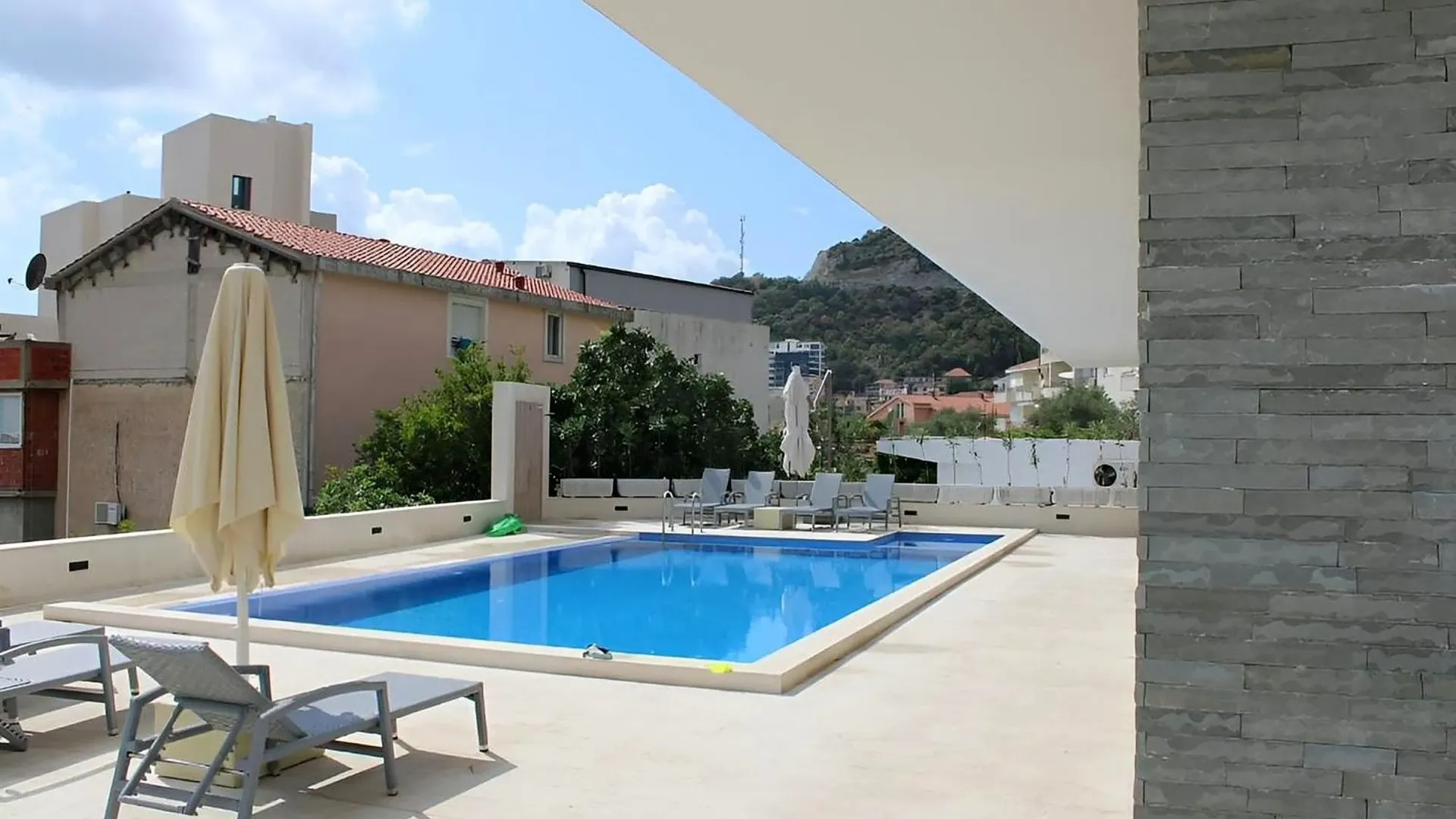 Prodaja, jednosoban stan, 50m², Bečići, Budva