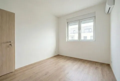Sale, three bedroom apartment, 64m², Budva, Crna Gora - image 8