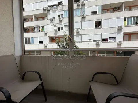 Rent, one bedroom apartment, 40m², Tuški Put, Podgorica - image 11