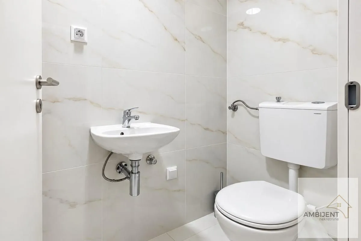 Izdavanje, poslovni prostor, 67m², Palilulska Pijaca, Palilula Sve Podlokacije