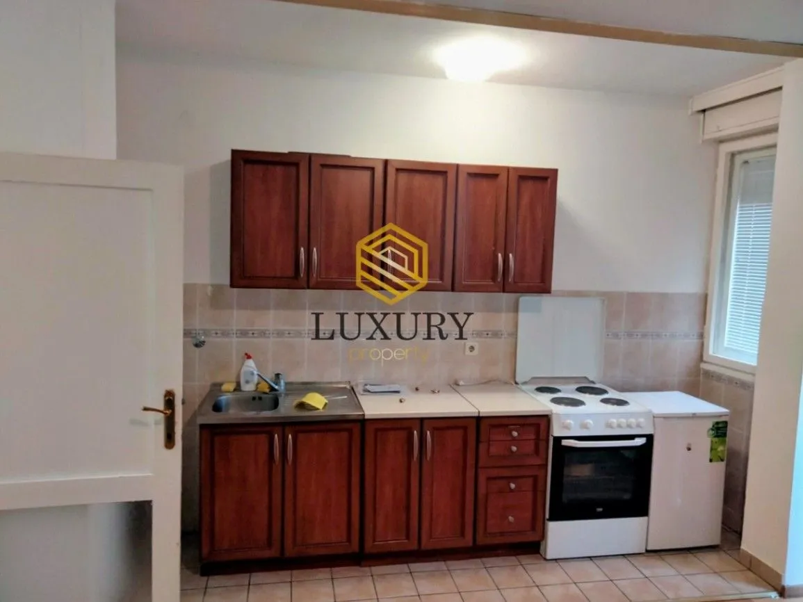 Rent, apartment, 33m², Stara Varoš, Podgorica