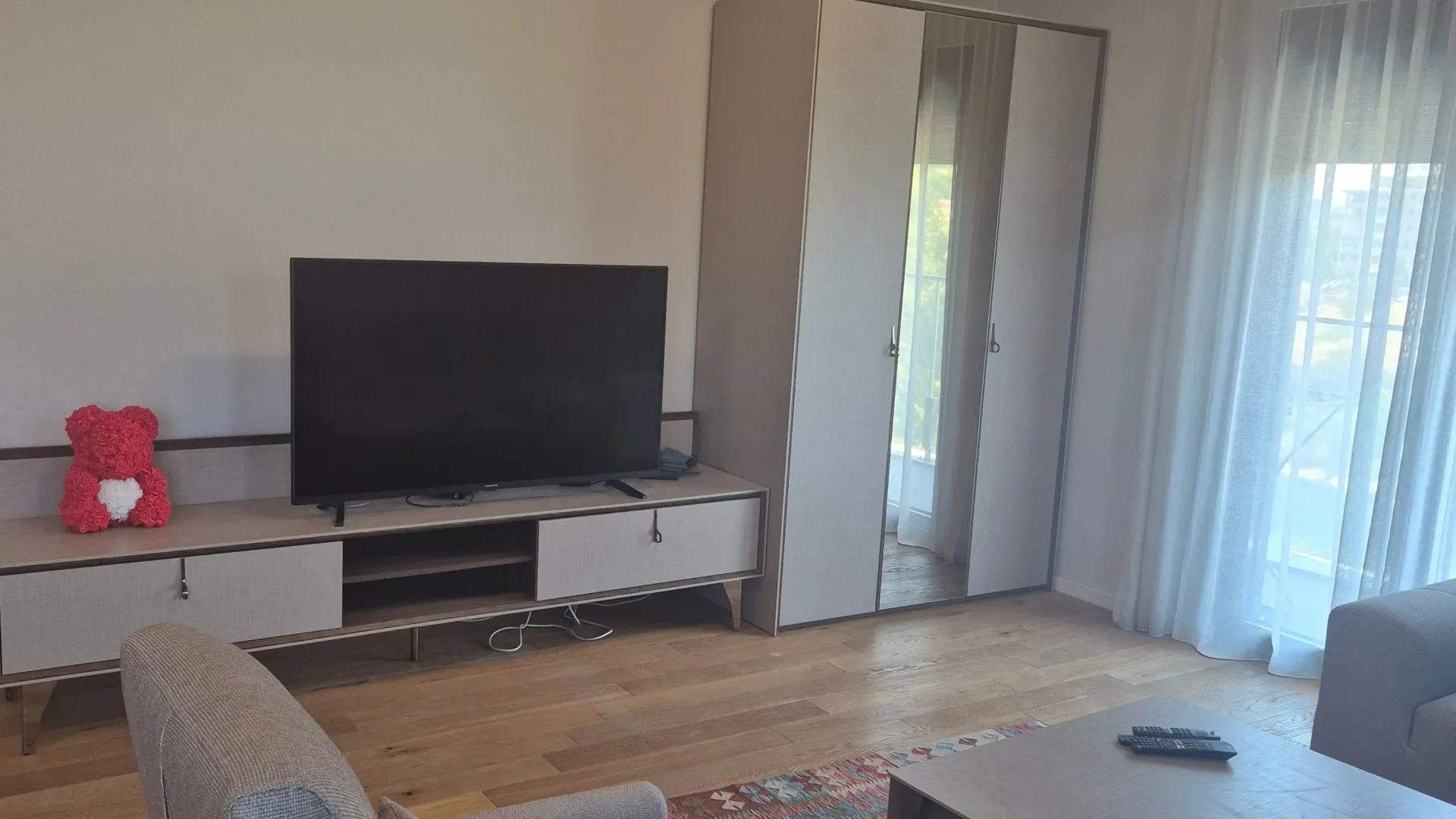 Rent, three bedroom apartment, 100m², Vezirov Most, Podgorica