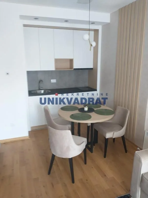 Prodaja, dvosoban stan, 35m², Centar, Čajetina