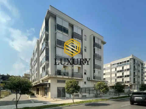 Sale, three bedroom apartment, 120m², Tološka šuma, Podgorica - image 3