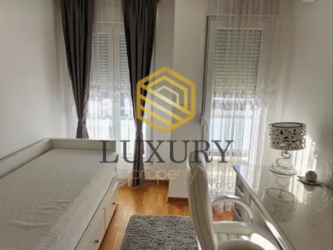 Izdavanje, dvosoban stan, 64m², City Kvart, Podgorica - image 7