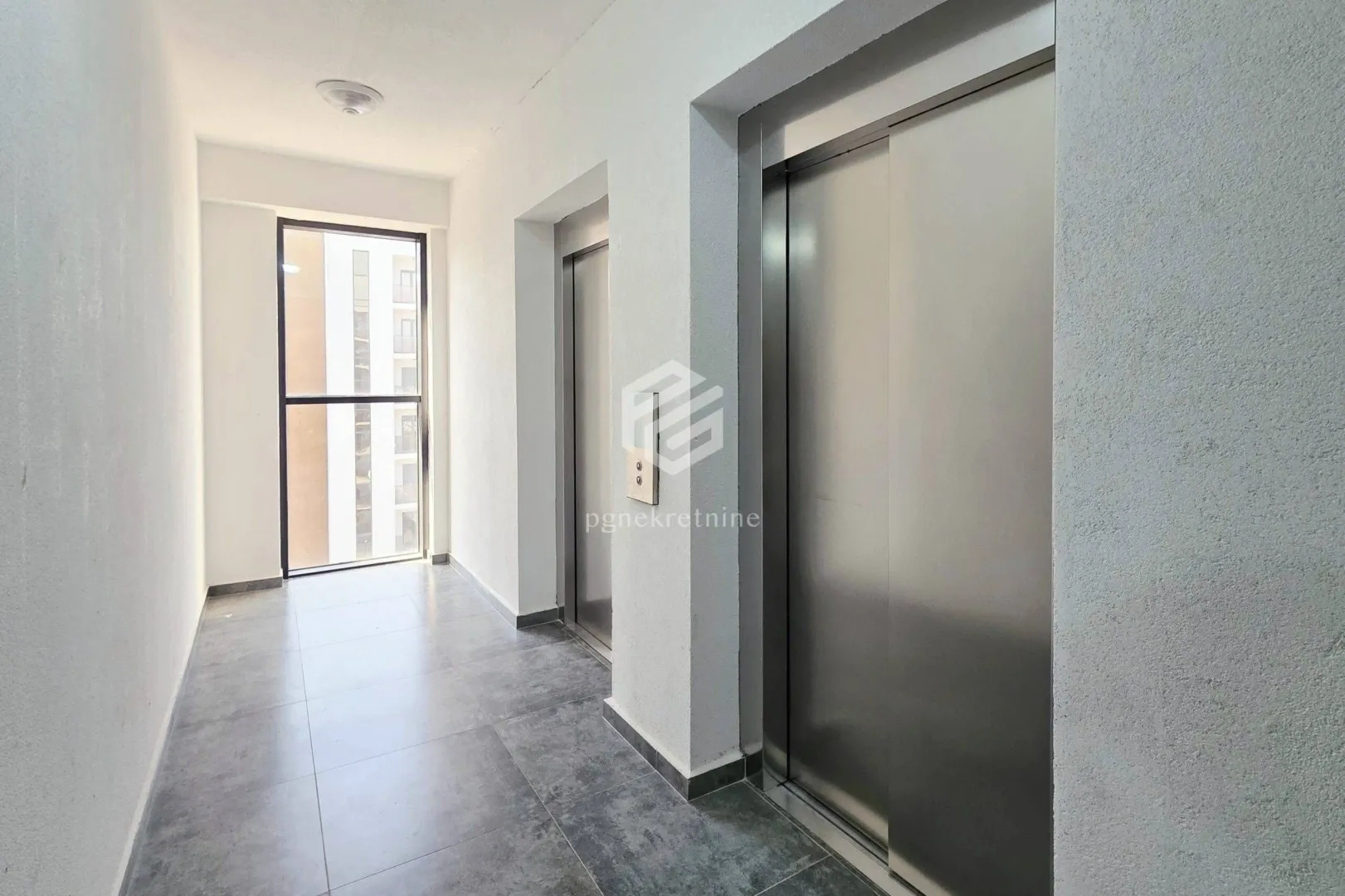 Rent, one bedroom apartment, 50m², Stari Aerodrom, Podgorica