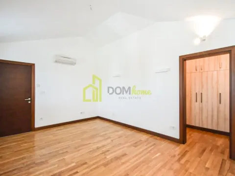 Sale, house, 230m², Mareza, Podgorica - image 10