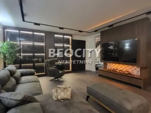 Izdavanje, stan, 200m², Kalenić Pijaca, Vračar Sve Podlokacije - image 9