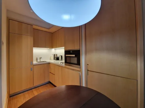 Sale, one bedroom apartment, 80m², Tivat, Crna Gora - image 10