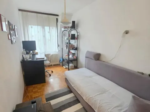 Prodaja, trosoban stan, 75m², Novi Beograd Blok 72, Novi Beograd Sve Podlokacije - image 2