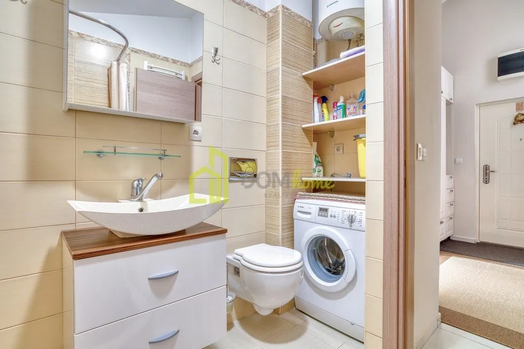 Prodaja, dvosoban stan, 75m², Seoce, Budva