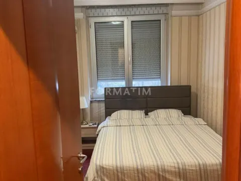 Izdavanje, jednosoban stan, 45m², Klinički Centar, Beograd - image 10