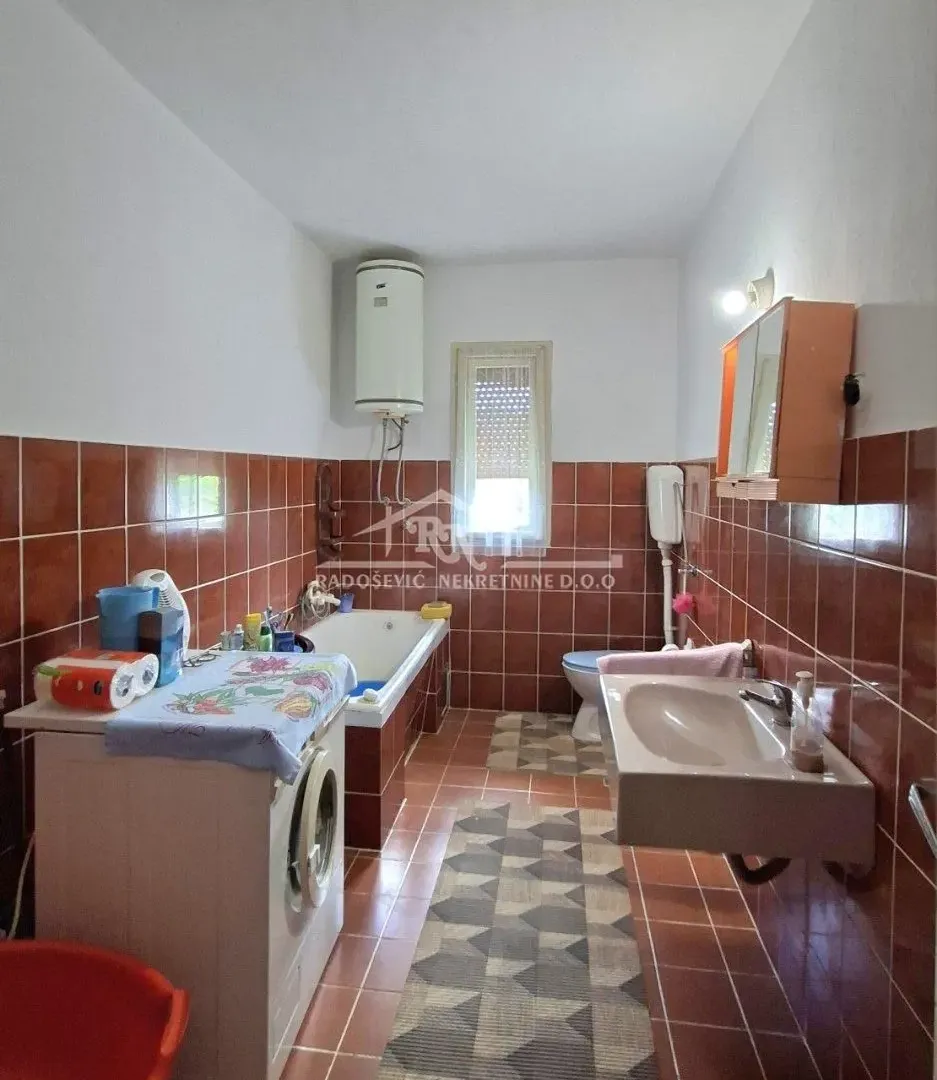Prodaja, kuća, 265m², Smederevska Palanka, Srbija