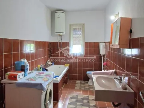 Prodaja, kuća, 265m², Smederevska Palanka, Srbija - image 16