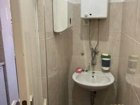 Prodaja, poslovni prostor, 127m², Botanička Bašta, Palilula Sve Podlokacije - image 4