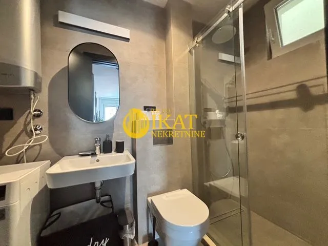 Rent, one bedroom apartment, 38m², Južni Bulevar, Vračar Sve Podlokacije