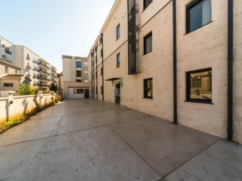 Sale, two bedroom apartment, 75m², Stara Varoš, Podgorica - image 7