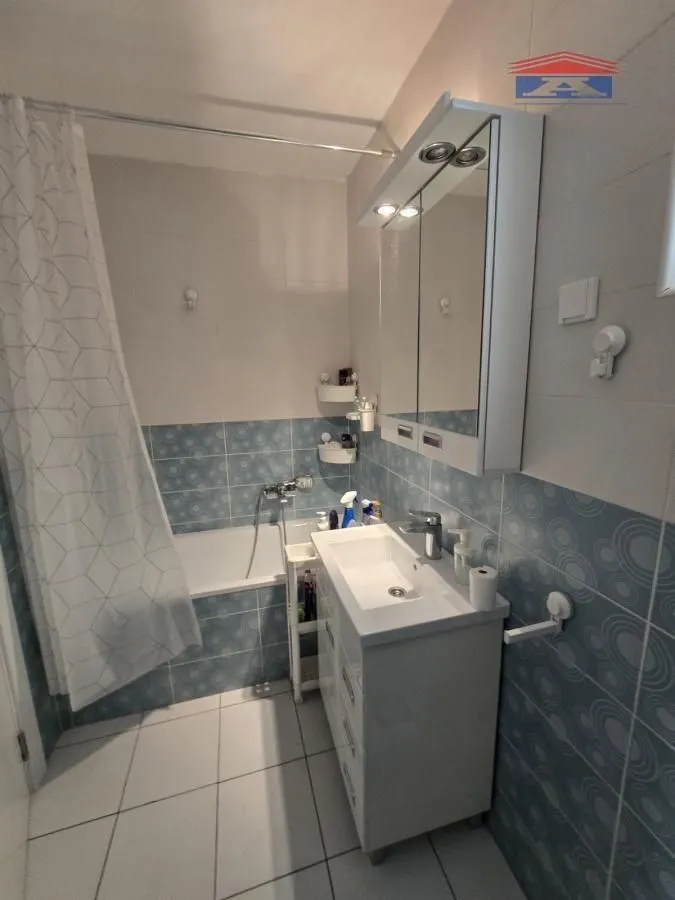 Prodaja, dvosoban stan, 75m², Bulevar Evrope, Novi Sad Sve Podlokacije