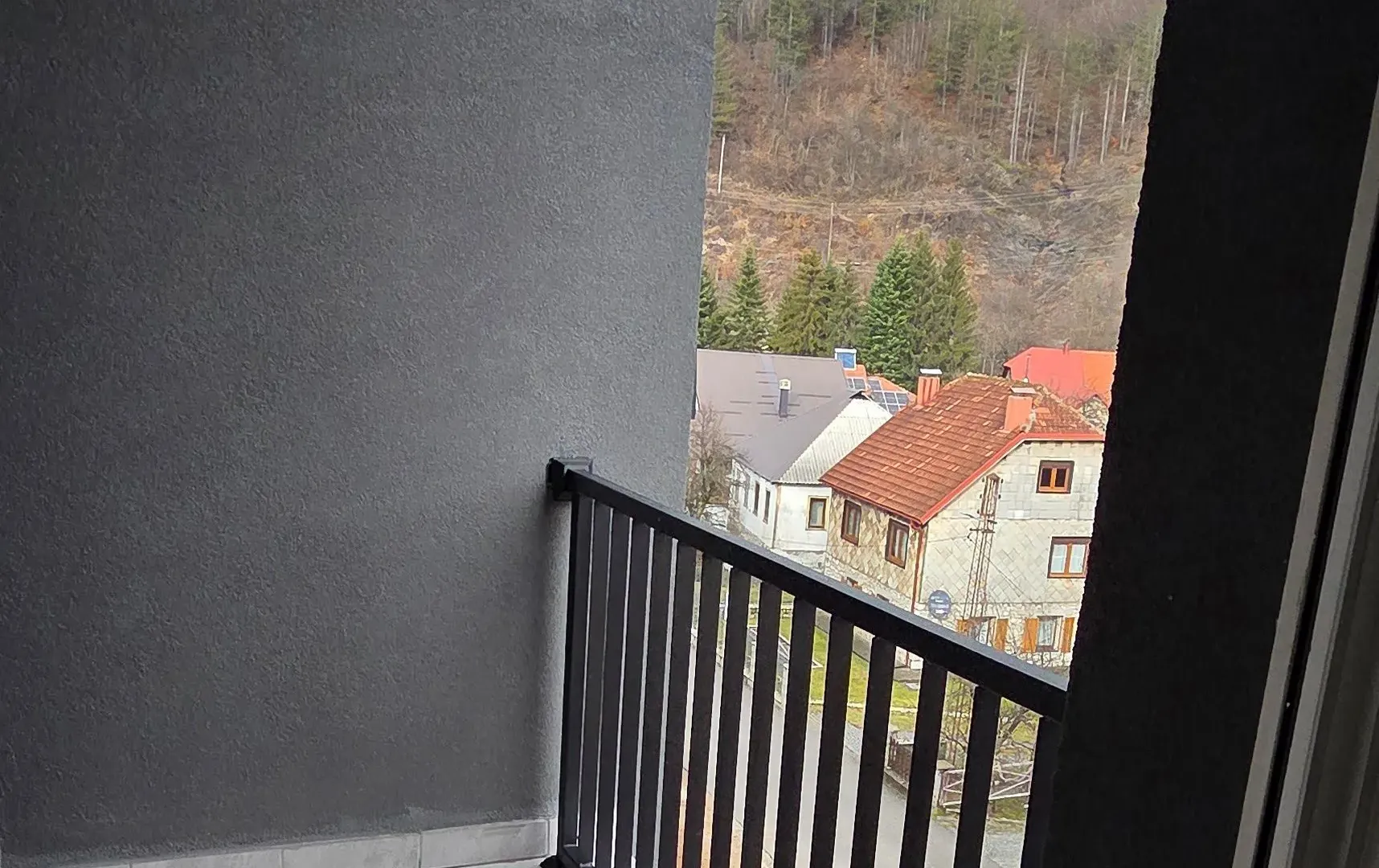 Sale, four bedroom apartment, 103m², Centar, Kolašin