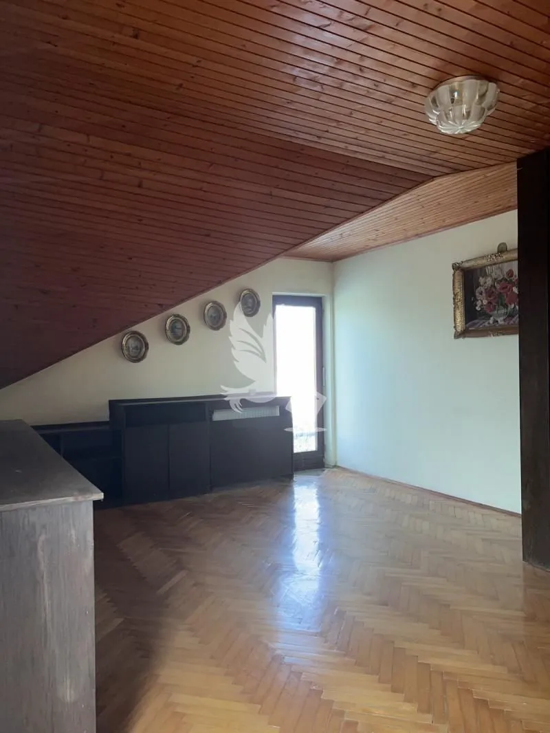 Sale, house, 183m², Mladenovac, Beograd