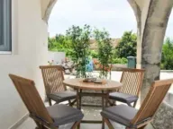 Rent, one bedroom apartment, 42m², Kalimanj, Tivat - image 4