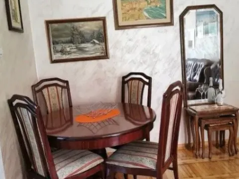 Izdavanje, dvosoban stan, 50m², Budva, Crna Gora - image 9