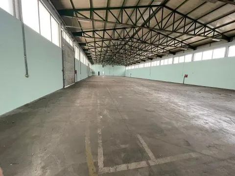 Izdavanje, poslovni prostor, 2600m2, Stara Pazova Izdavanje, poslovni prostor, 2600m2, Stara Pazova