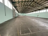 Izdavanje, poslovni prostor, 2600m², Stara Pazova, Srbija - image 1