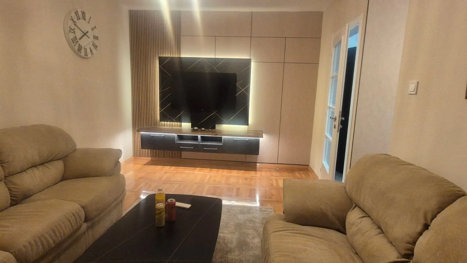 Rent, two bedroom apartment, 64m², Stari Aerodrom, Podgorica