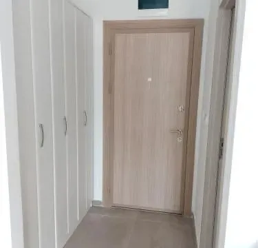 Izdavanje, garsonjera, 35m², Centar, Podgorica - image 4