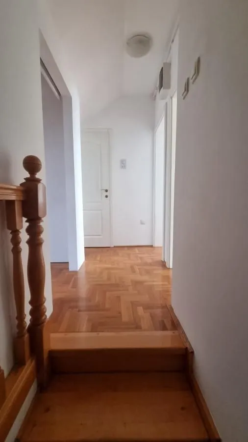Prodaja, trosoban stan, 66m², Grbavica, Novi Sad Sve Podlokacije