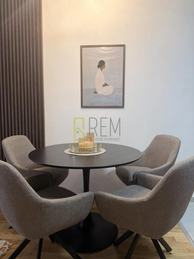 Prodaja, jednosoban stan, 37m², Tološi, Podgorica