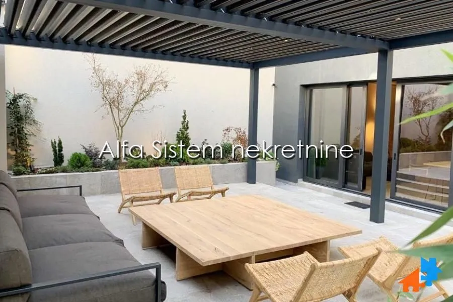 Izdavanje, trosoban stan, 85m², Vračar Hram, Vračar Sve Podlokacije