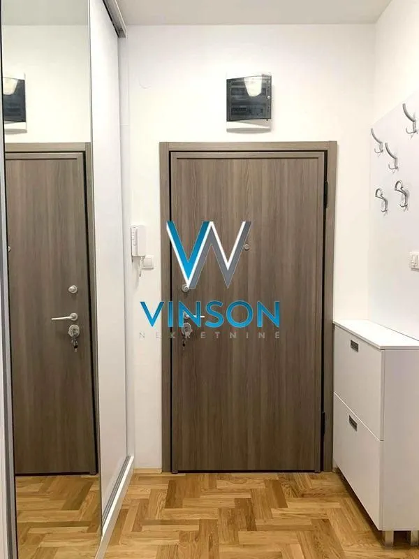 Izdavanje, stan, 33m², Novi Sad Sve Podlokacije, Novi Sad