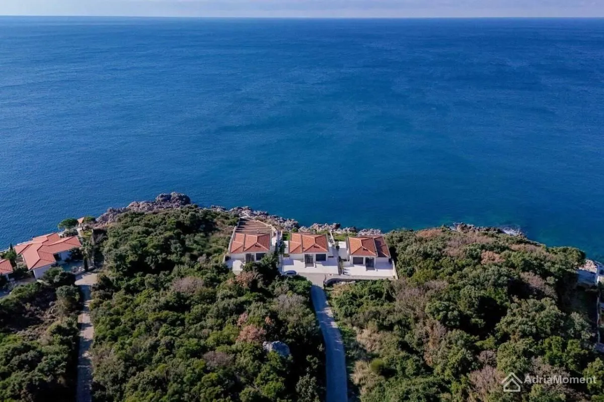 Prodaja, kuća, 240m², Utjeha, Bar