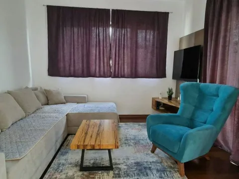 Sale, three bedroom apartment, 83m², Bečići, Budva - image 2