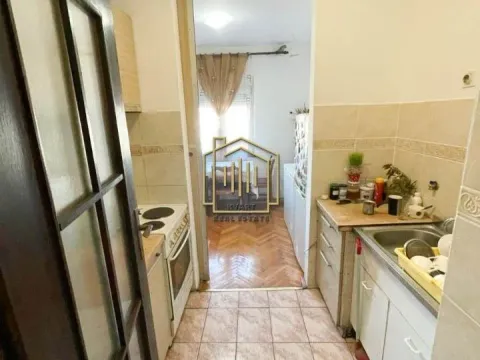 Prodaja, jednosoban stan, 61m², Stari Aerodrom, Podgorica - image 6