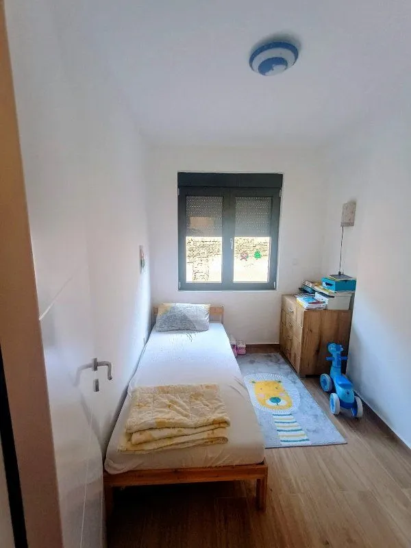 Prodaja, trosoban stan, 78m², Pančevo, Srbija