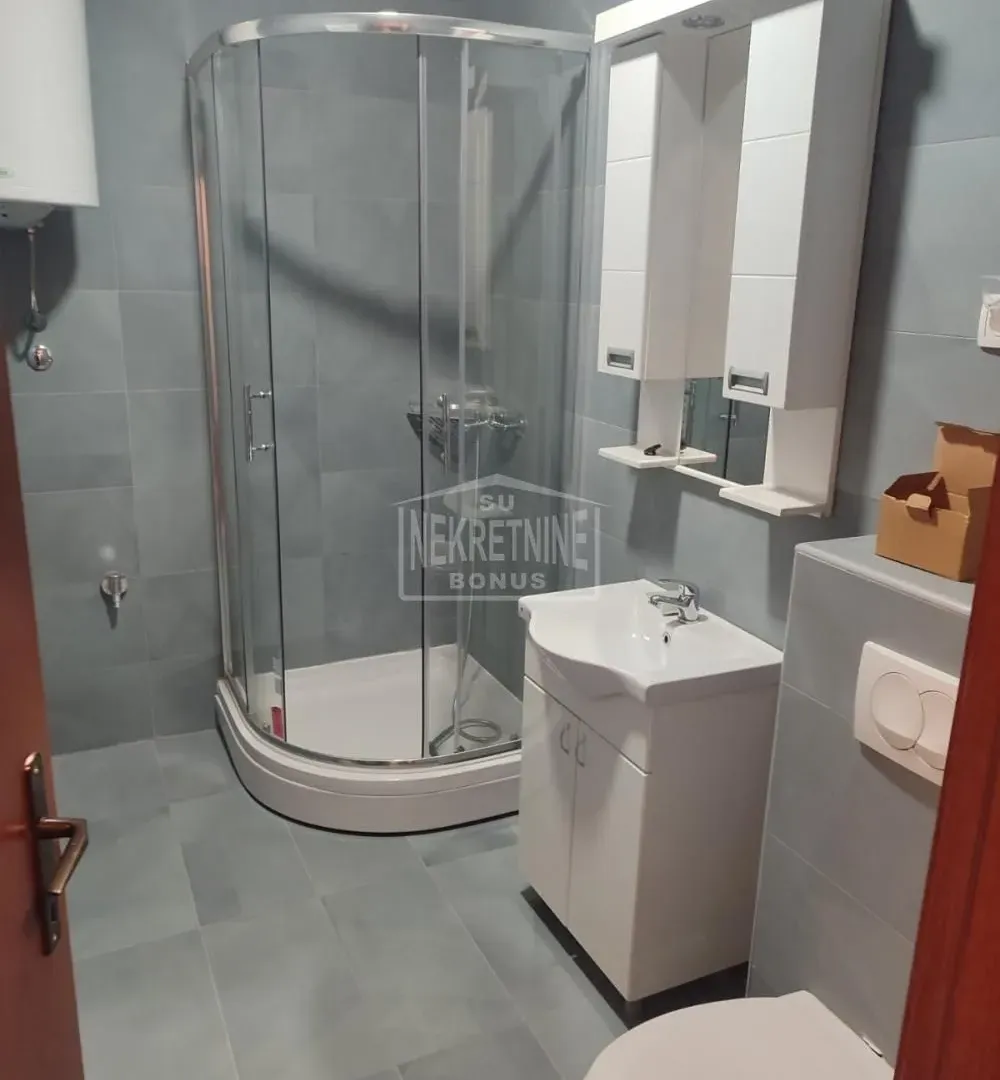 Prodaja, dvosoban stan, 50m², Centar, Subotica